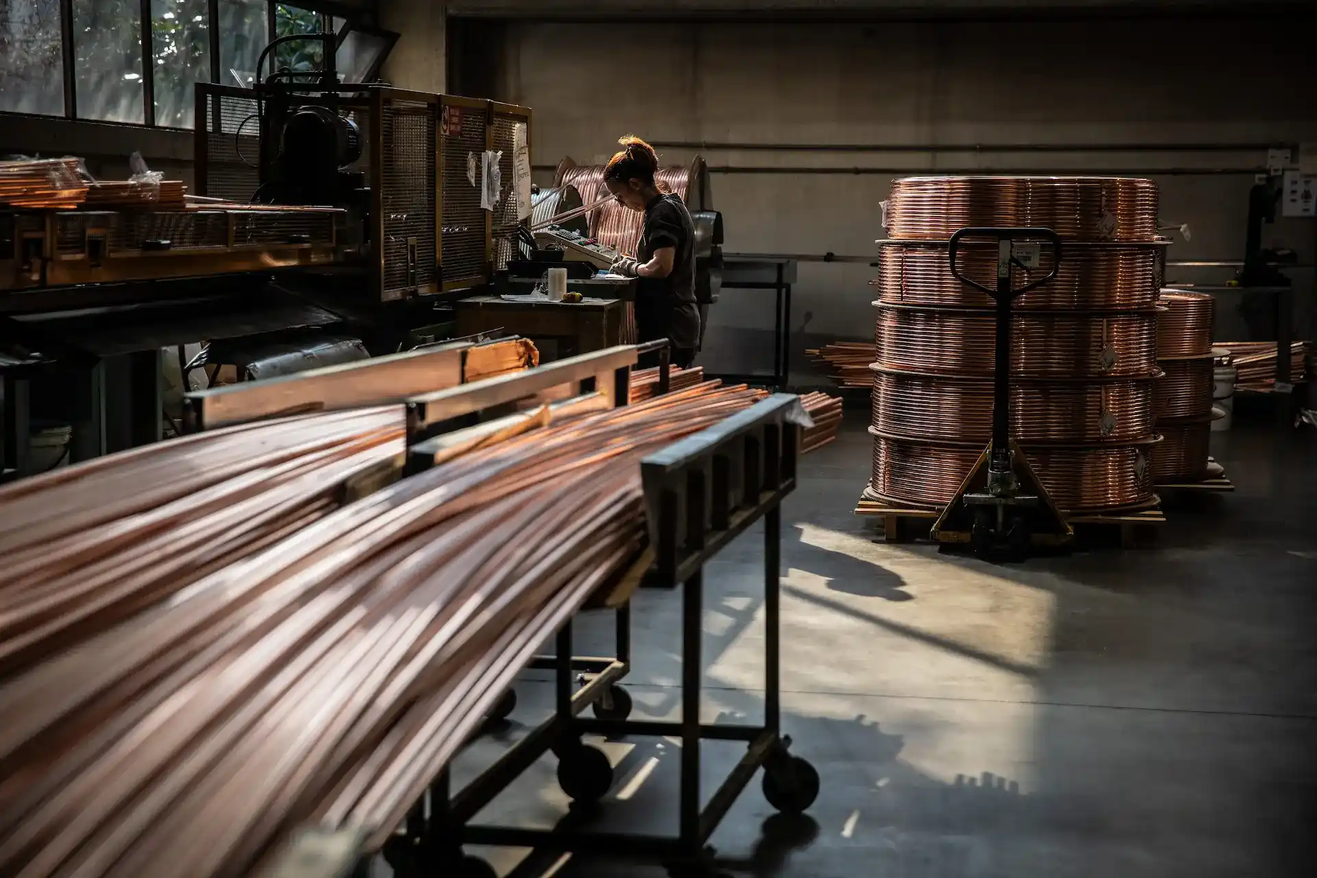 imgi_7_Officina-con-tubi-in-rame-1